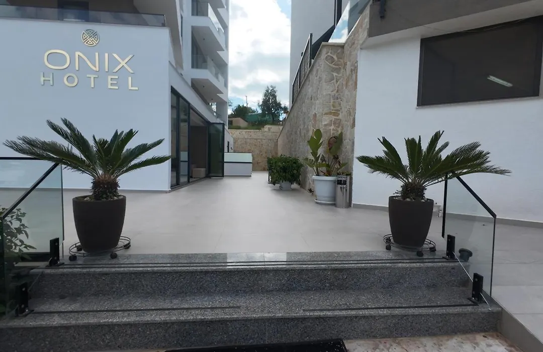 Hotel Boutique Onix-1