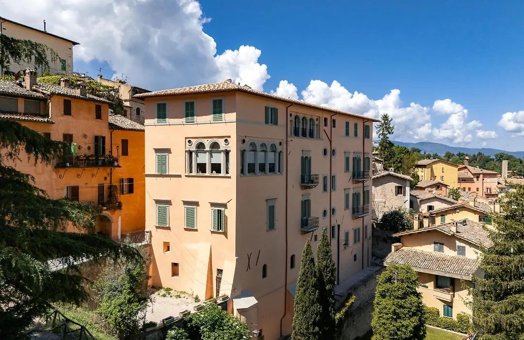 Palazzo Dragoni-1