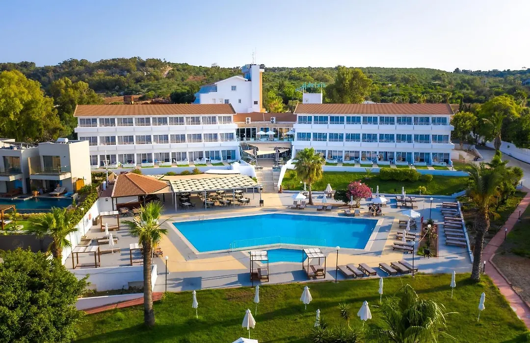 Adelais Bay Hotel-1