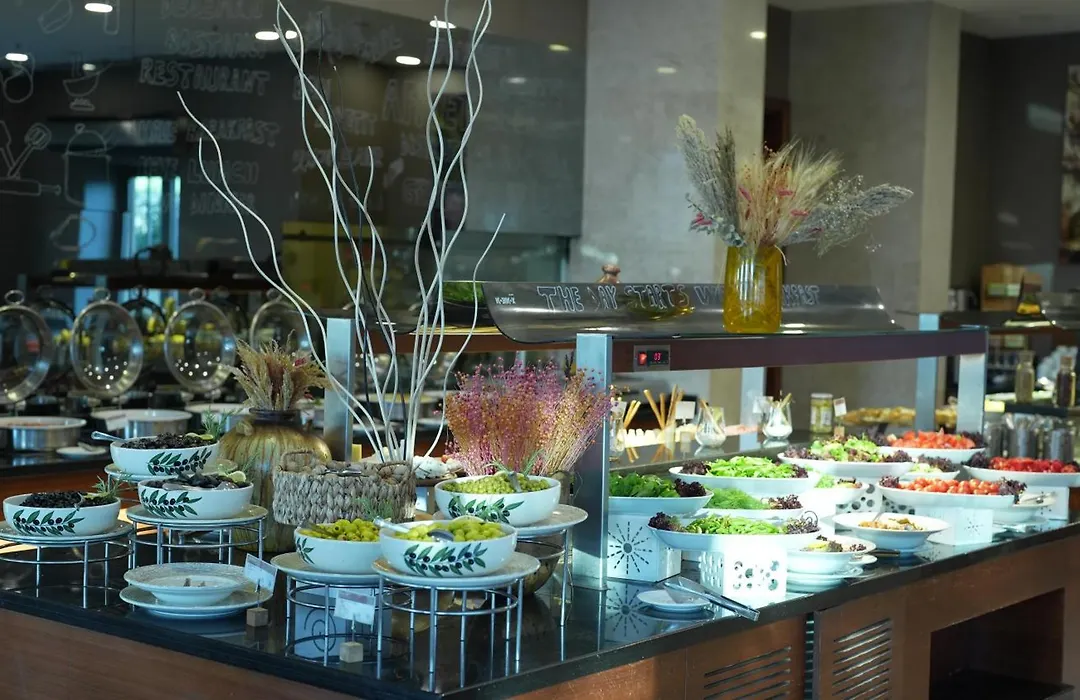 Dedeman Bostanci Istanbul Hotel&Convention Center-1