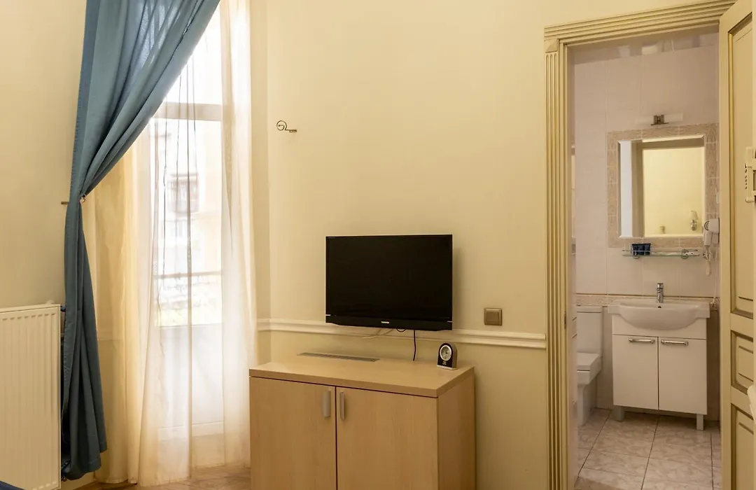 Metro Hotel Apartments-1