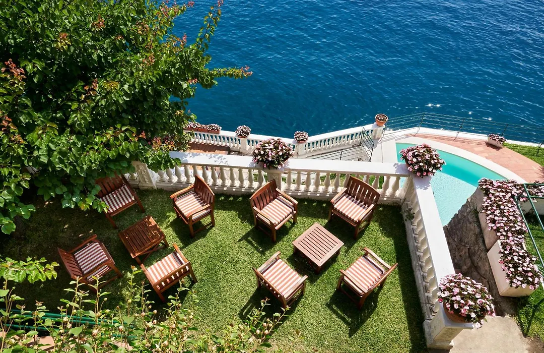 Palazzo Avino-1