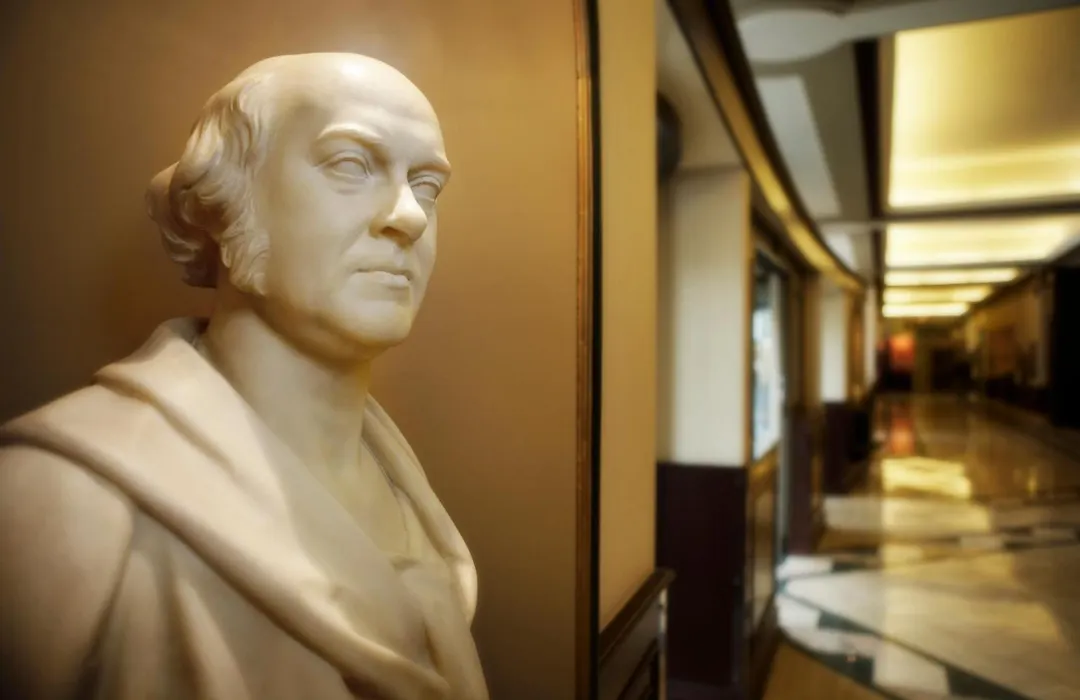 Lord Elgin Hotel-1