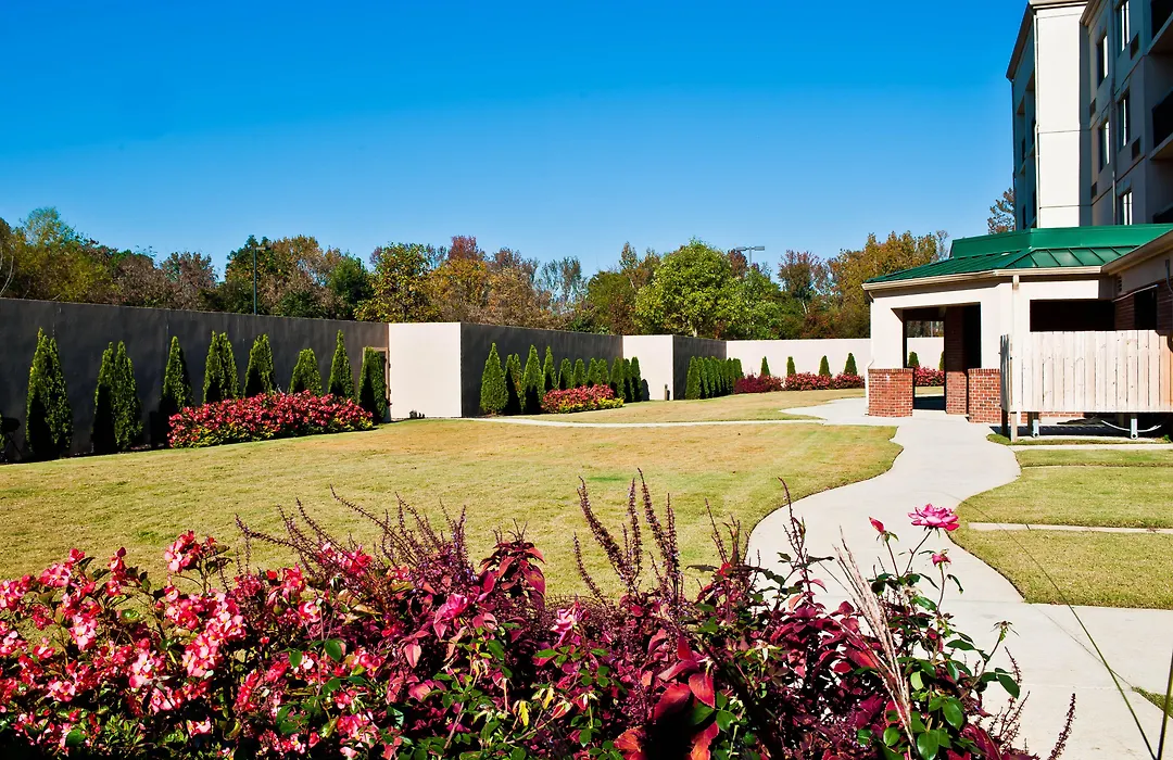 Courtyard By Marriott Decatur-1