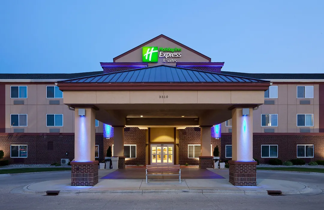 Holiday Inn Express & Suites Aberdeen By Ihg-1