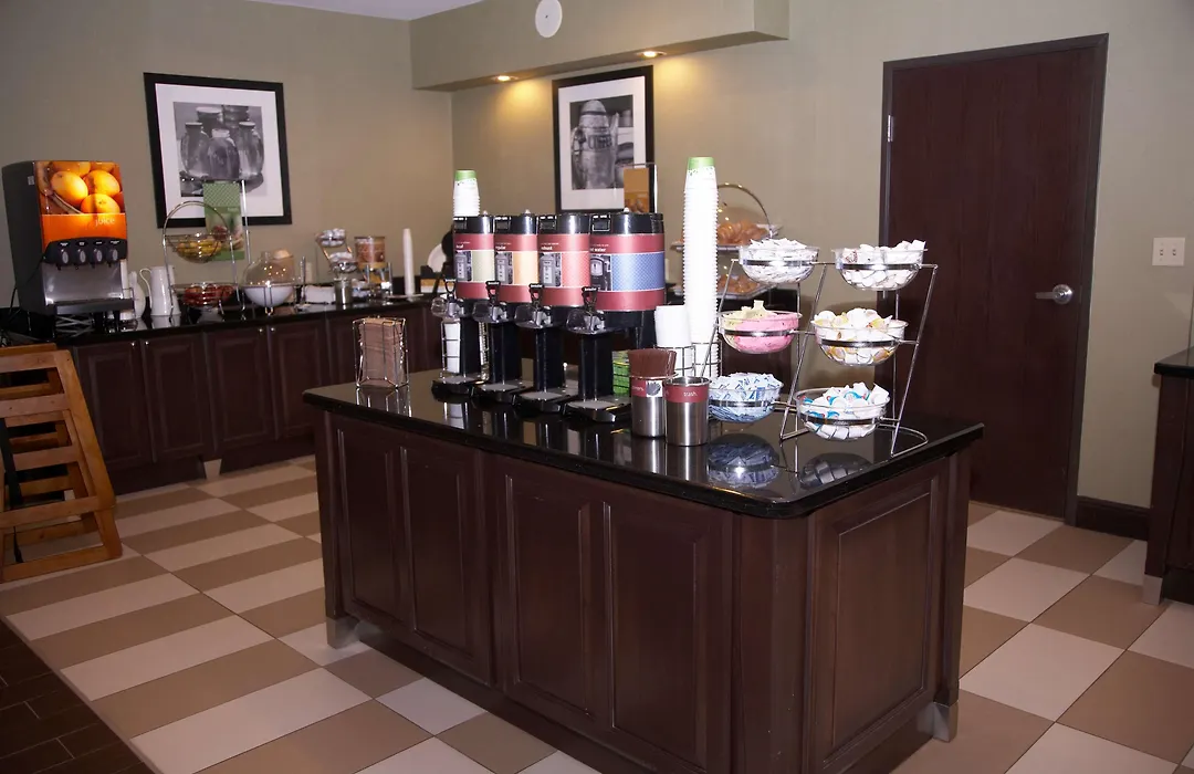 Hampton Inn & Suites Hobbs-1