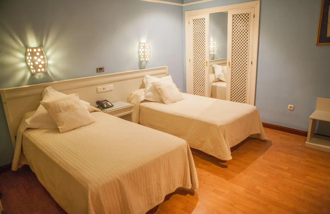 Hotel Dona Blanca-1