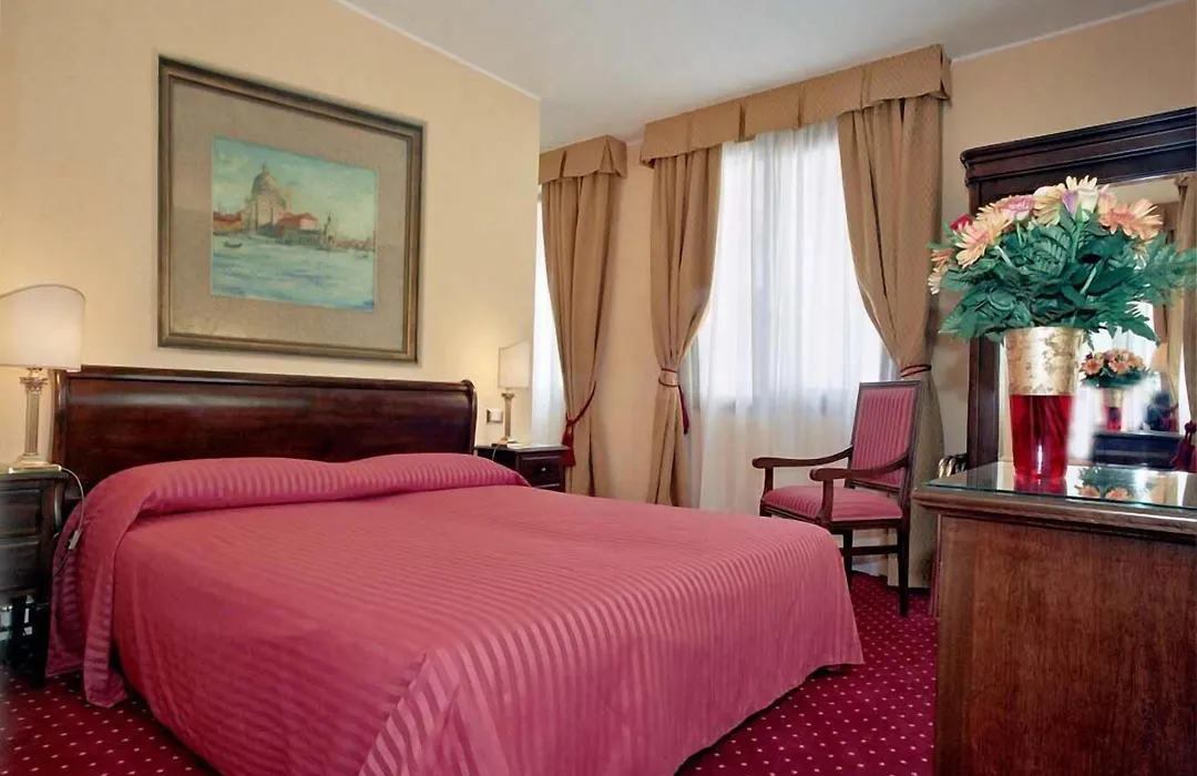Acca Hotel-1