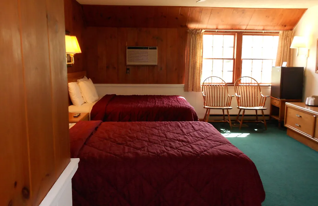 Stonybrook Motel & Lodge-1