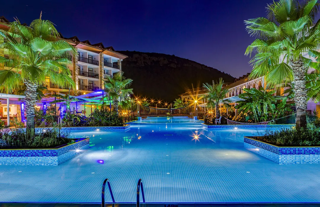 Ramada Resort By Wyndham Akbuk-1