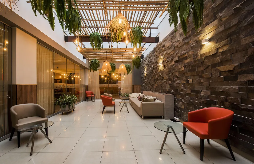 Hotel El Tambo 2-1