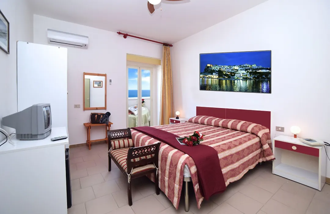 Hotel Peschici-1