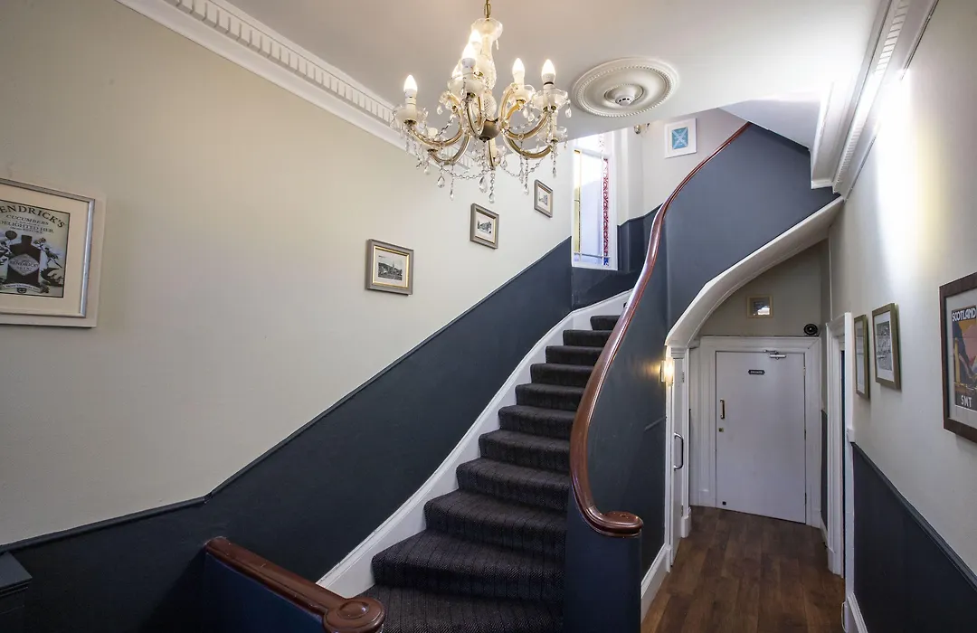 The Waverley Hotel-1