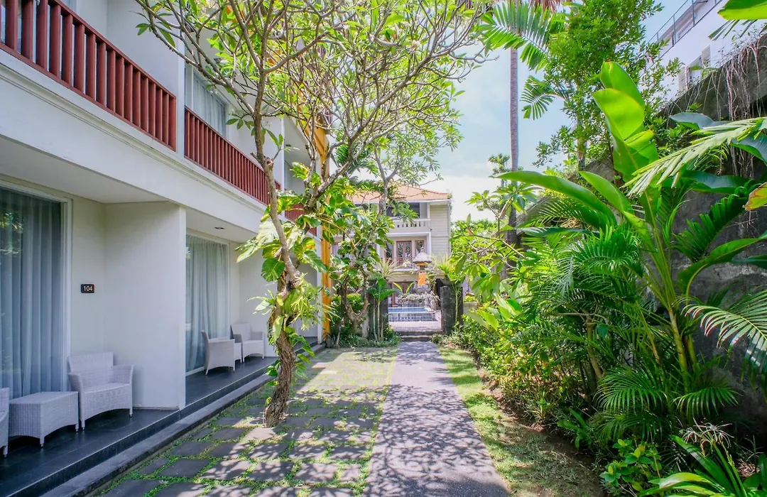 Kamini Legian Hotel-1