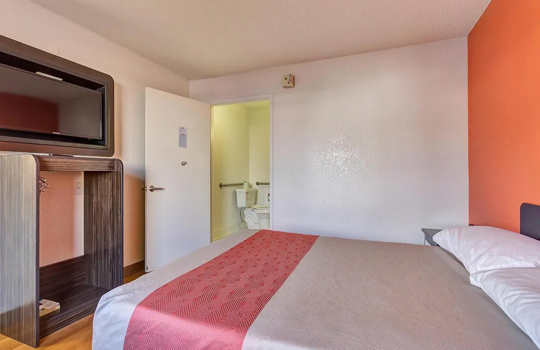 Motel 6 Santa Rosa - South-1