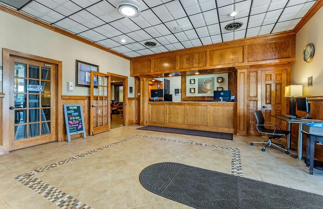 Comfort Inn & Suites Triadelphia - Wheeling-1