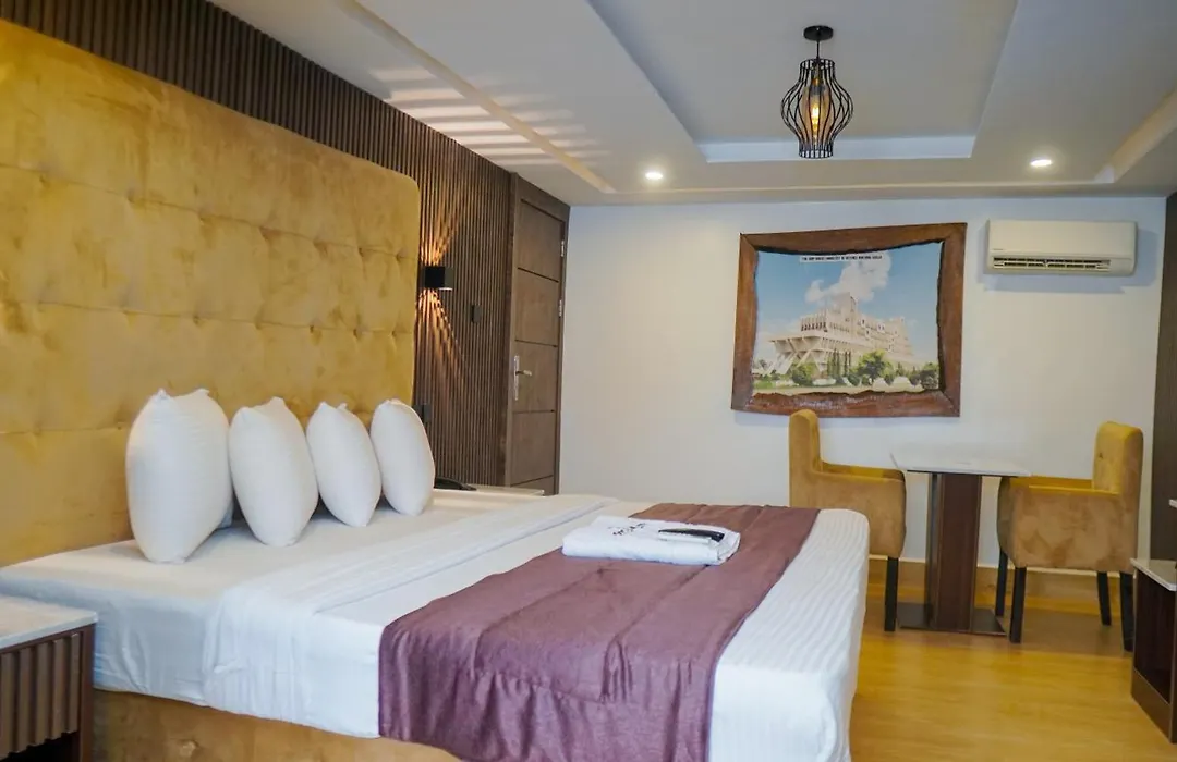 Presken Hotel Reliance, Allen, Ikeja, Lagos-1