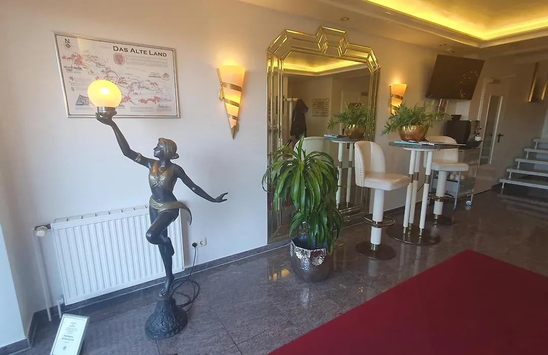 Hotel AM ELBUFER-1
