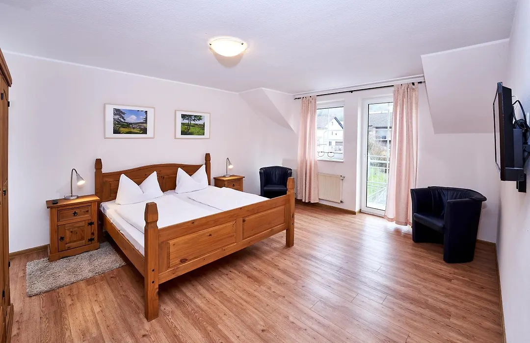 Brauers Landarthotel GmbH-1