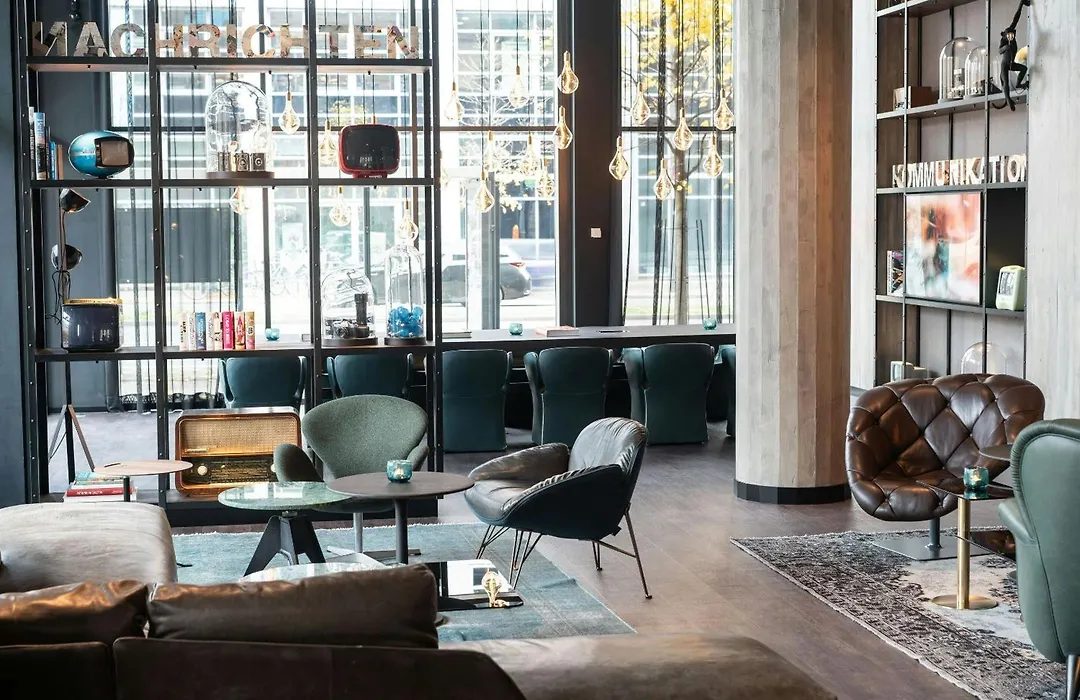Motel One Berlin-Spittelmarkt-1