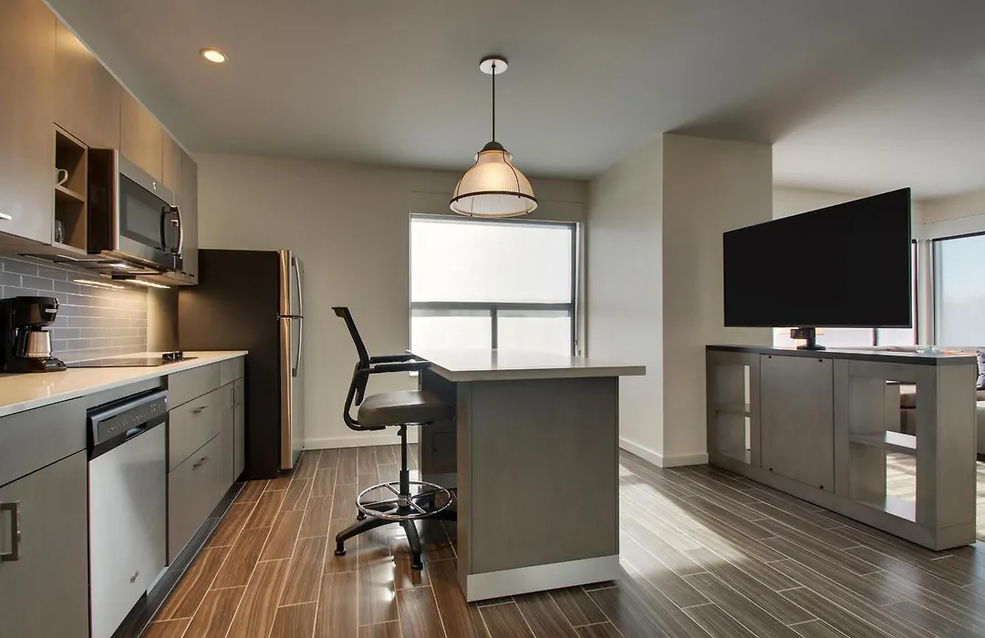 Hyatt House Oak Brook-1