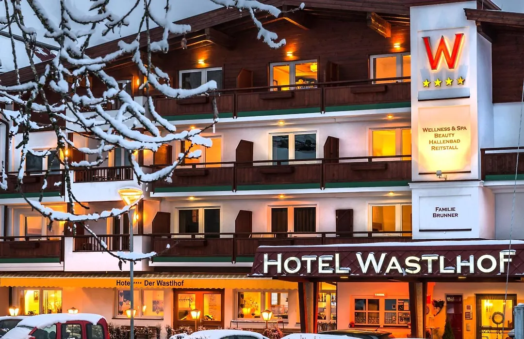 Hotel Der Wastlhof - direkt an der Skipiste Wellness&Spa-1