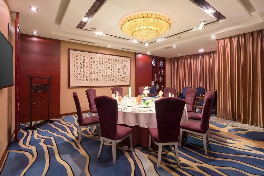 Expo Garden Hotel-1