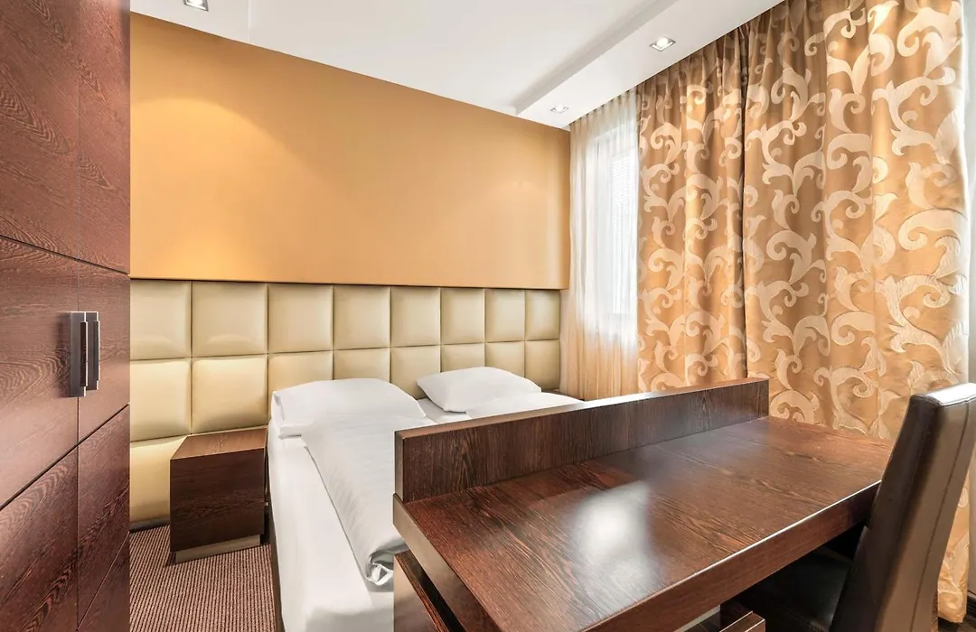 B&B HOTEL Linz City-Ost-1