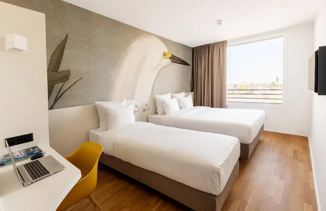 B&B Hotel Basel-1