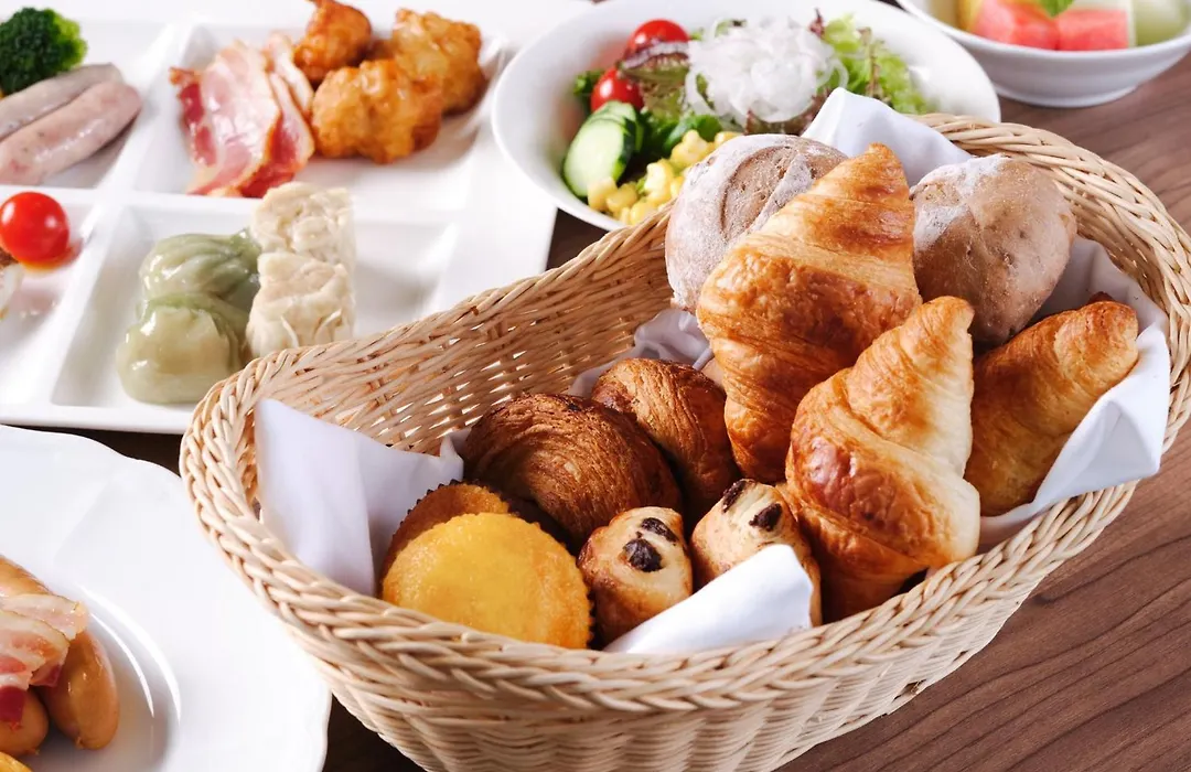 Ana Holiday Inn Tokyo Bay By Ihg-1