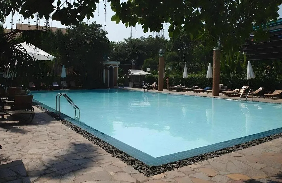 Fairtex Residence Pattaya-1