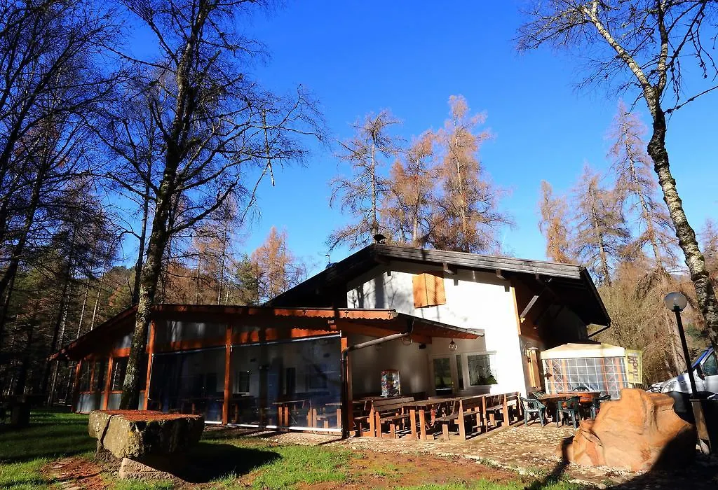 Albergo Pineta-1