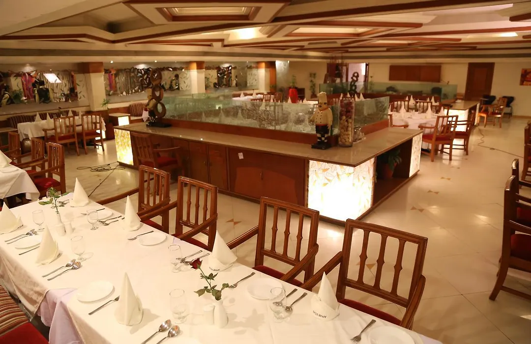 Hotel Amarvilas-1