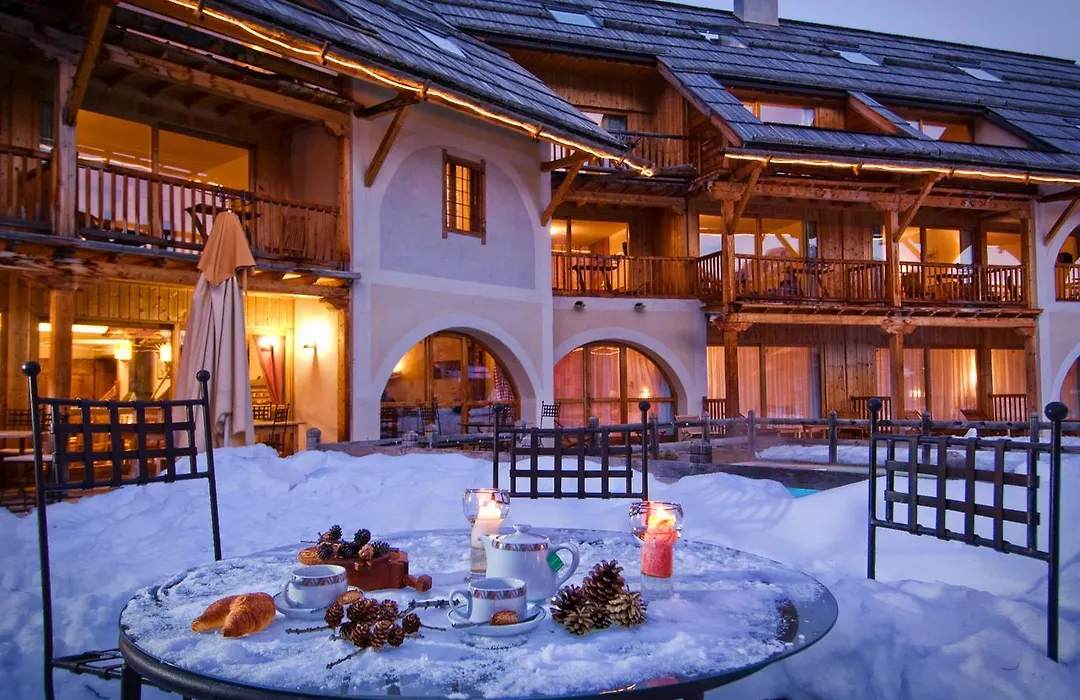 Hôtel&Spa La Ferme de l'Izoard-1