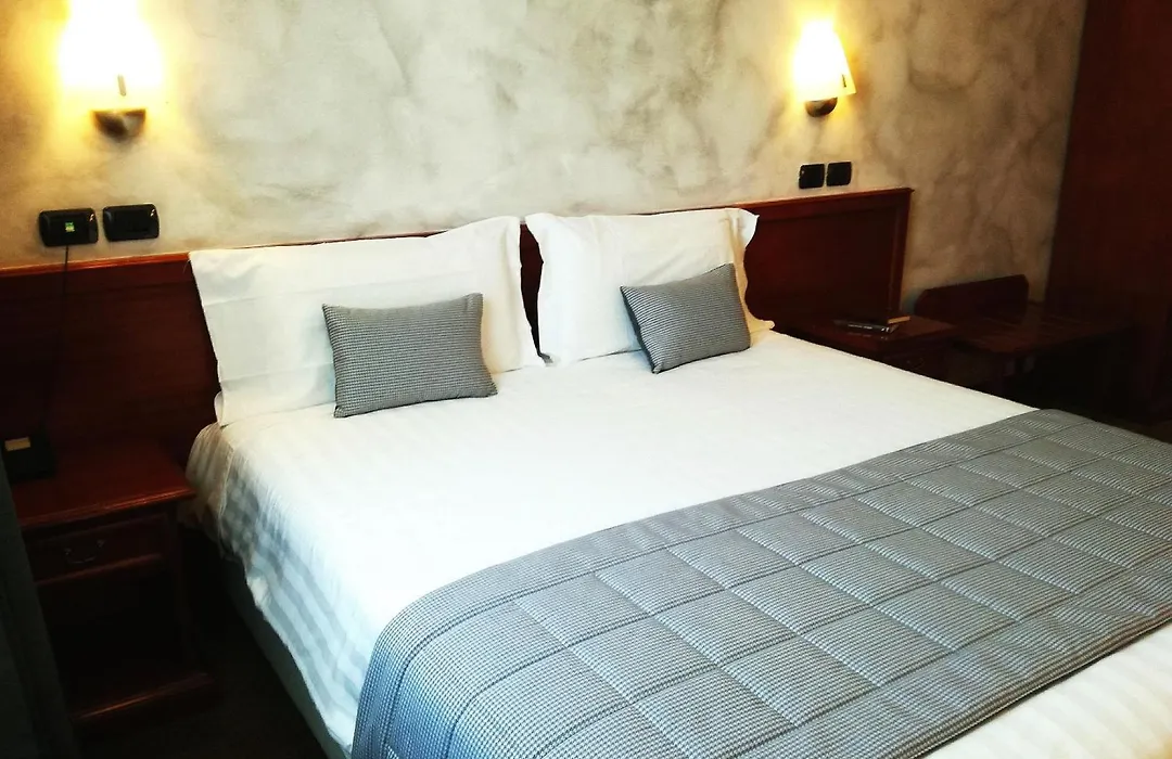 Hotel Medea-1