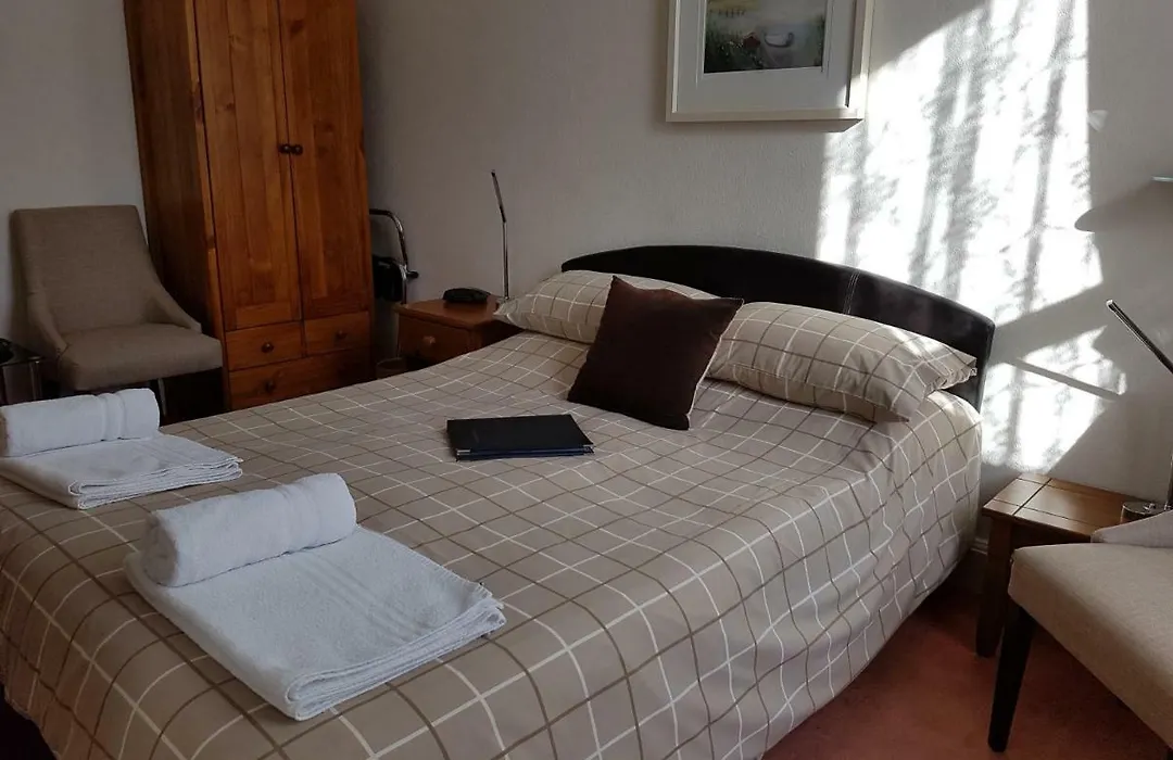 Burnside Guest House-1