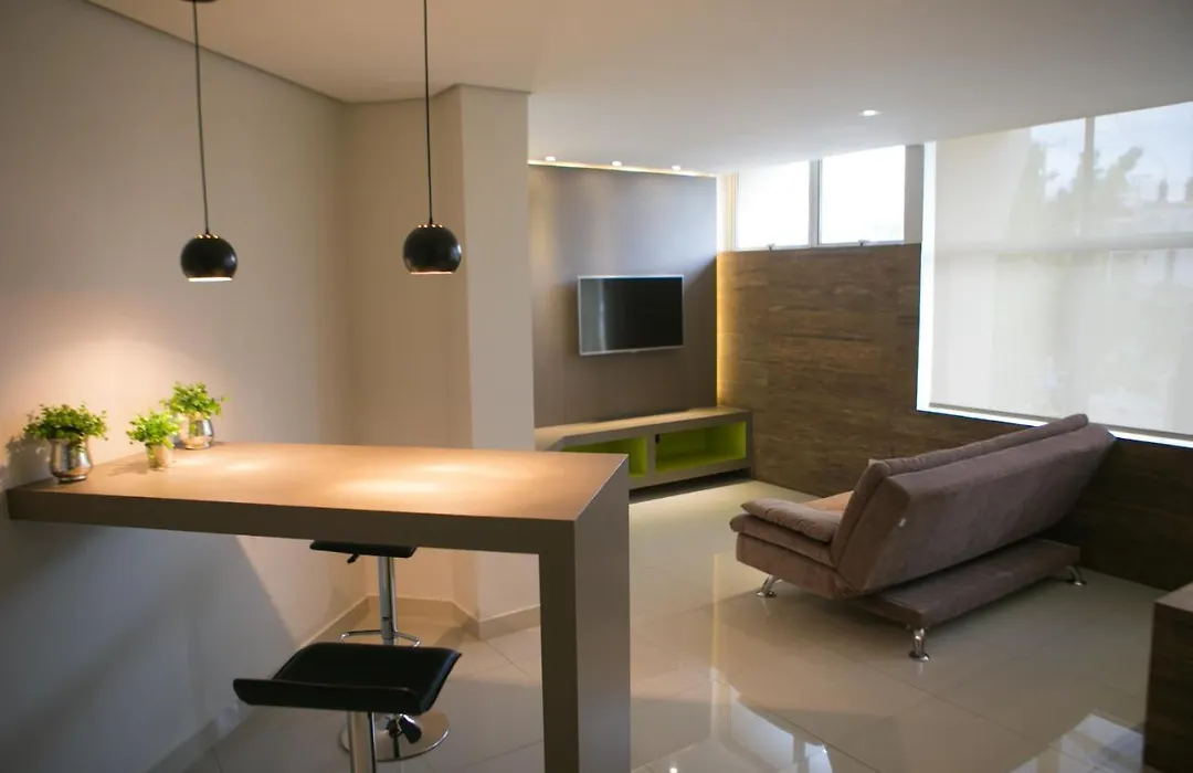 Serranos Park Hotel-1
