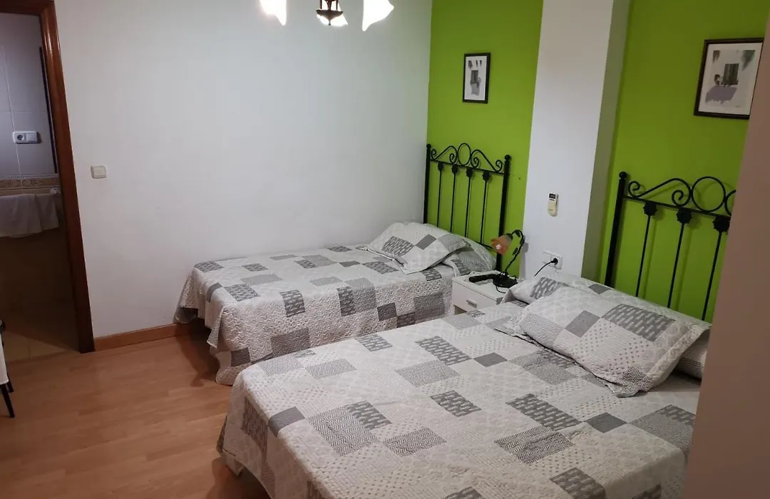 Hotel Mesón El Número Uno-1