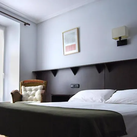 Hotel Arrasate By Gaiarooms-2