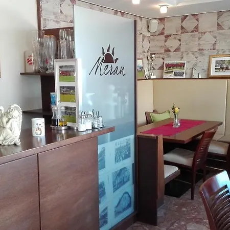 Pension Restaurant Meran-3