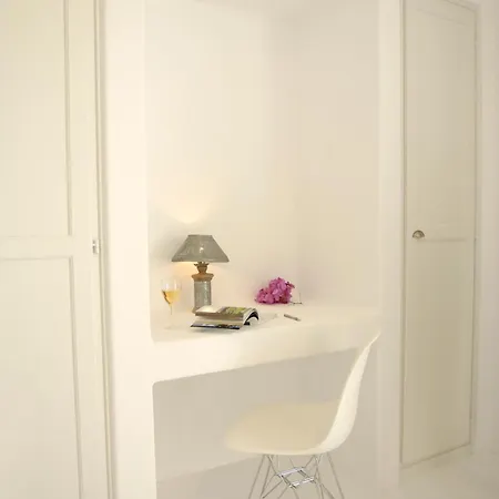 Kapetan Tasos Suites-3