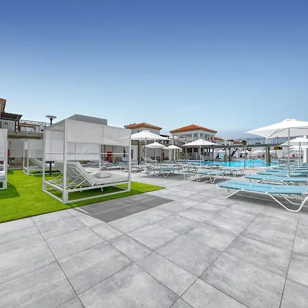 Broncemar Beach Suites-2