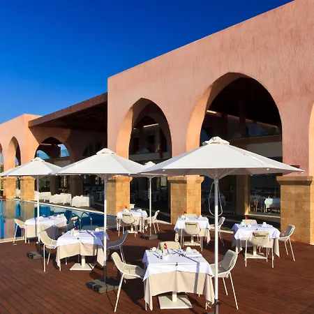 Boutique 5 Hotel & Spa - Adults Only-3
