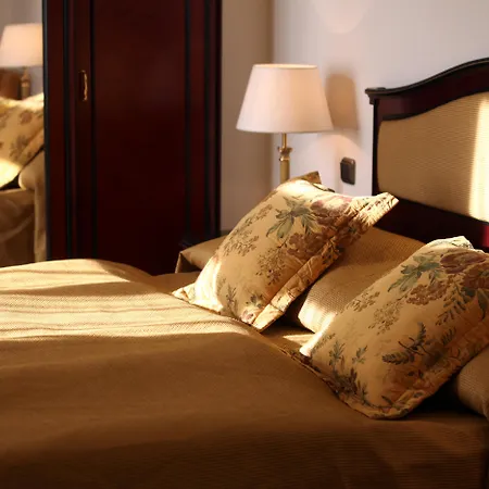Elysee Hotel-3