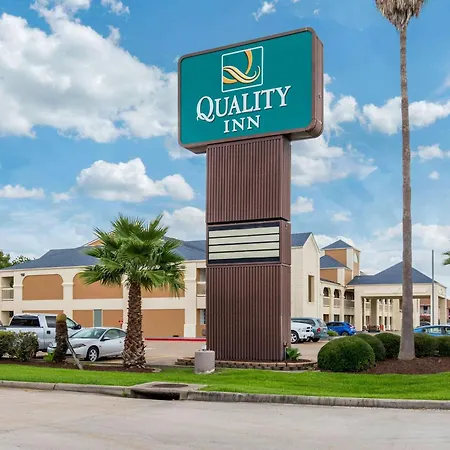 Quality Inn Clute Freeport-3