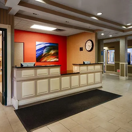Best Western Plus Kalamazoo Suites-3