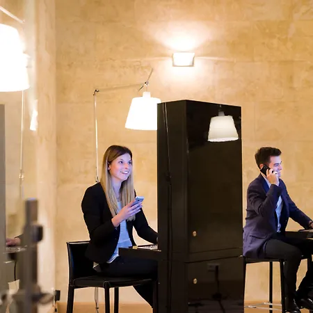 Hotel Moments Budapest By Continental Group-3