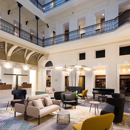 Hotel Moments Budapest By Continental Group-2