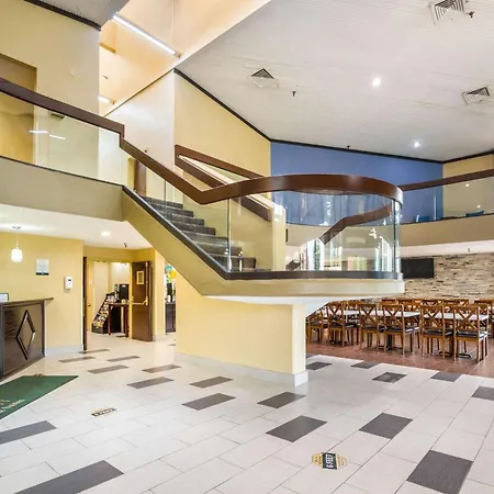 Quality Inn & Suites Florence - Cincinnati South-2