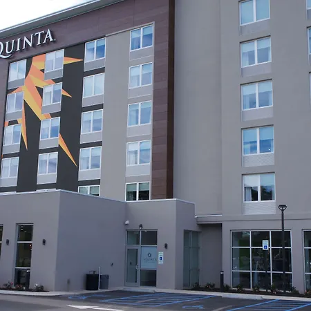 La Quinta By Wyndham Mobile-3